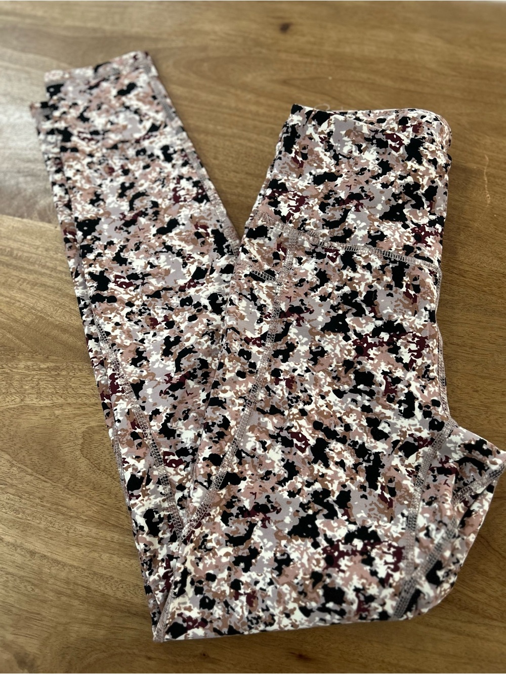 Women Athletic Leggings Size Medium - Picture 6 of 11